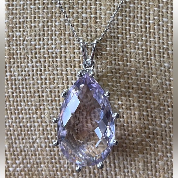 Rose de France amethyst teardrop pendant necklace in sterling silver 17.00 ctw - Picture 1 of 6